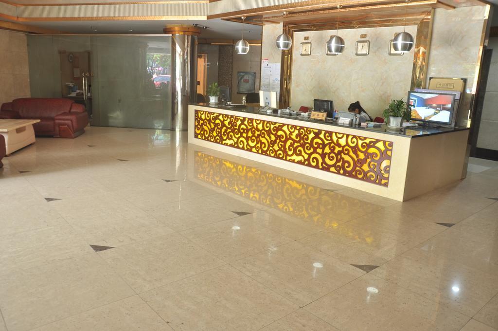 Hua Du Hotel Гуйлинь Экстерьер фото